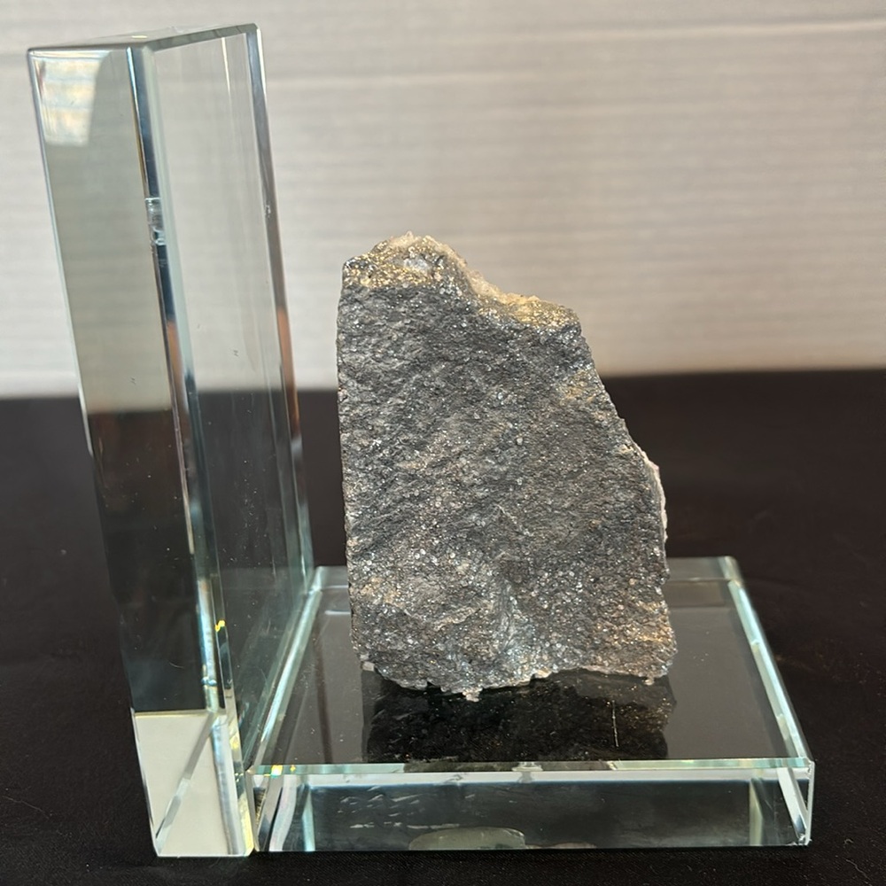 Amethyst Geode Acrylic Bookend/NWOT - Picture 5 of 7